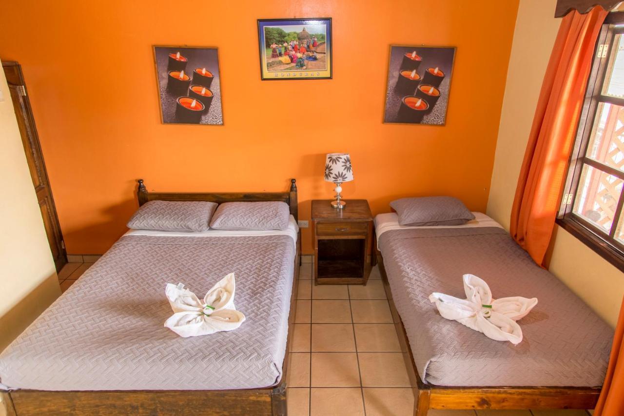 Berakah B&B- Central Park Copán Dış mekan fotoğraf